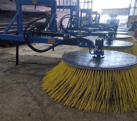 Brush Sweeper Machine
